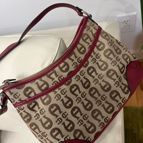 Lovely Etienne Aigner Bag! - Picture 4 of 5